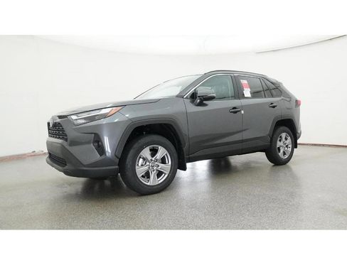 Certified 2025 Toyota RAV4 XLE image 39