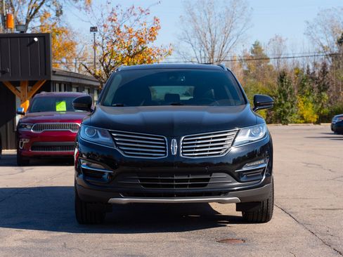 Used 2018 Lincoln MKC Reserve image 2