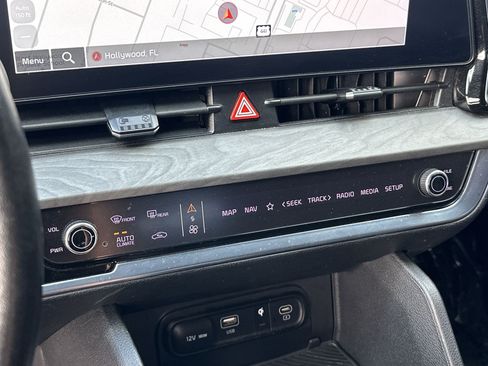 Certified 2023 Kia Sportage X-Pro Prestige AWD/4WD image 17
