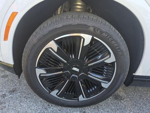 Used 2025 Cadillac Escalade IQ Sport 1 AWD/4WD image 22