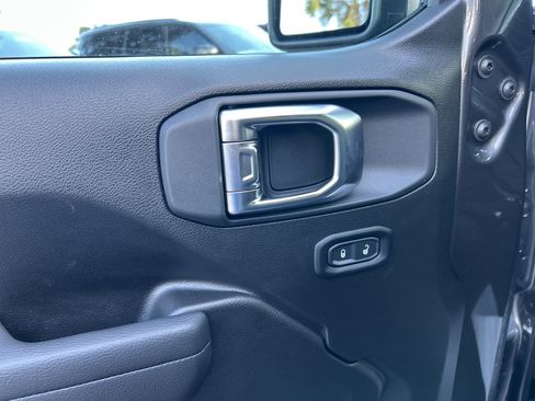 New 2026 Jeep Gladiator Sport image 11