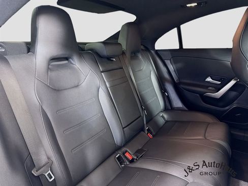 Used 2020 Mercedes-Benz CLA 250 image 33
