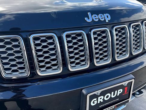 Used 2020 Jeep Grand Cherokee Overland image 30