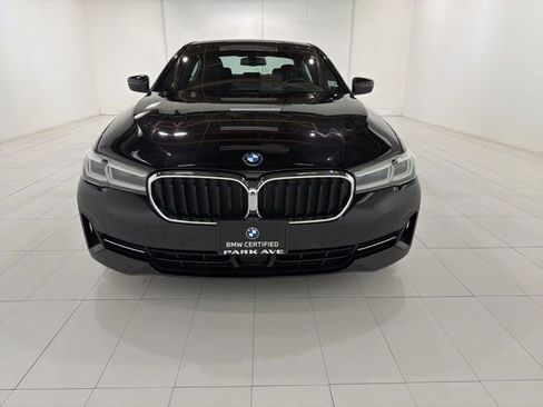 Certified 2023 BMW 530i xDrive w/ Premium Package AWD/4WD image 34