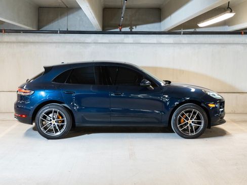 Certified 2020 Porsche Macan AWD/4WD image 8