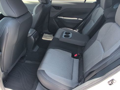 Certified 2024 Subaru Crosstrek 2.0i Premium image 11