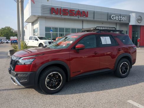 Certified 2023 Nissan Pathfinder Rock Creek image 2