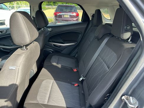 Used 2020 Ford EcoSport SE FWD image 9