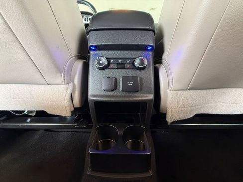 Used 2015 Ford Explorer Limited w/ Equipment Group 301A AWD/4WD image 24