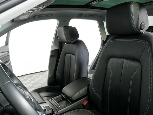 Used 2021 Audi Q5 2.0T Premium image 5