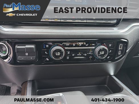 Certified 2025 Chevrolet Silverado 1500 High Country AWD/4WD image 18