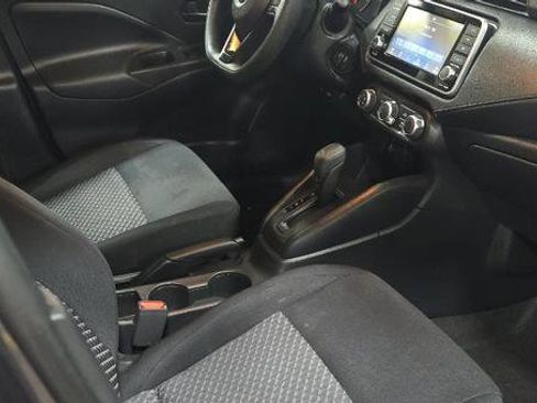 Used 2023 Nissan Versa S w/ Trunk Package image 10