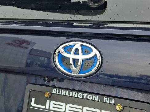 Used 2023 Toyota RAV4 XLE w/ Convenience Package image 29