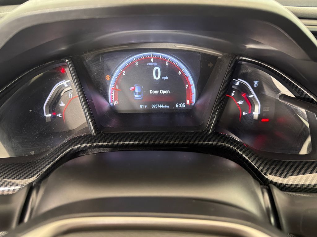 Used 2018 Honda Civic Si image 2