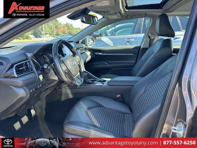 Used 2023 Toyota Camry SE w/ Audio Upgrade Package FWD image 18