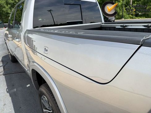 Used 2025 RAM 1500 Limited AWD/4WD image 23