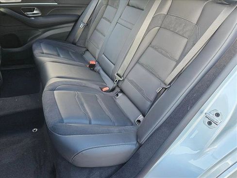 New 2026 Mercedes-Benz GLE 53 AMG 4MATIC image 16