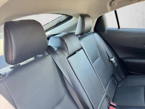 Used 2024 Toyota Prius Prime Premium image 19