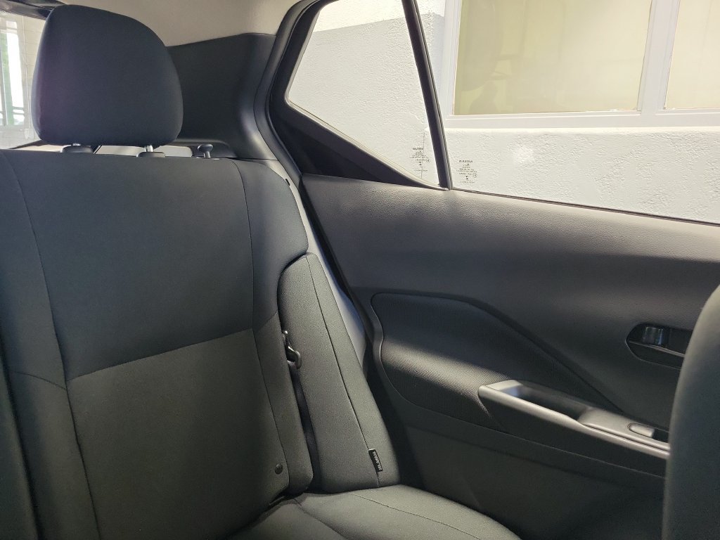 Used 2025 Nissan Kicks Play S FWD image 11