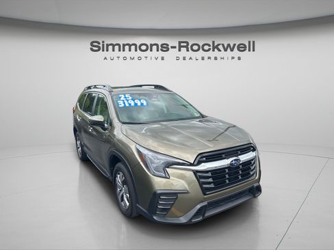 Used 2025 Subaru Ascent Premium AWD/4WD image 6