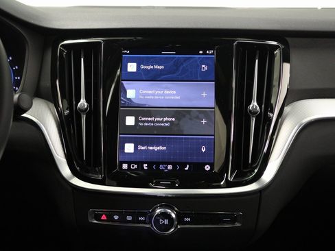 Used 2024 Volvo S60 B5 Plus w/ Climate Package image 15