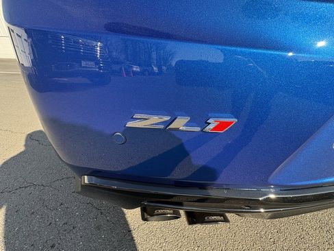 Used 2018 Chevrolet Camaro ZL1 image 12