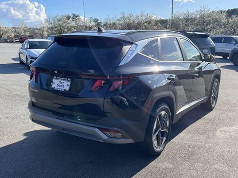 New 2026 Hyundai Tucson SEL FWD image 8
