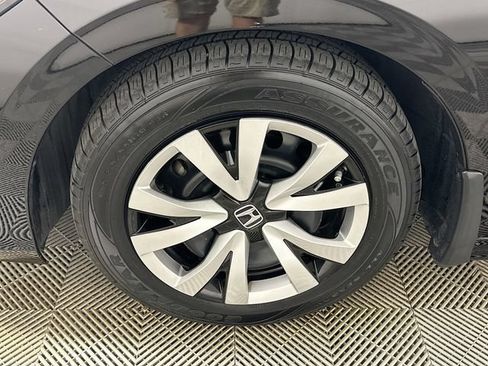 Used 2022 Honda Civic LX image 20