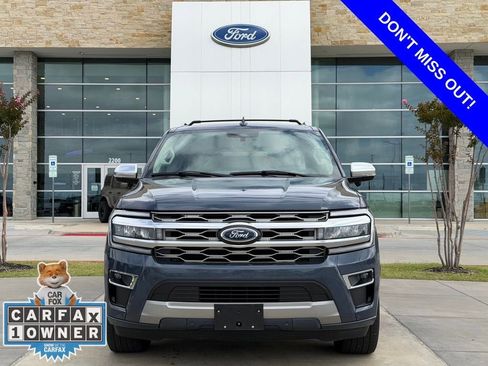Used 2023 Ford Expedition Max Platinum RWD image 2