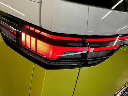 New 2025 Volkswagen ID. Buzz 1st Edition image 24