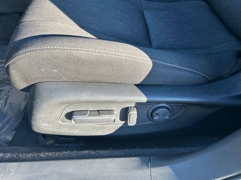 Used 2023 Honda Accord EX image 14