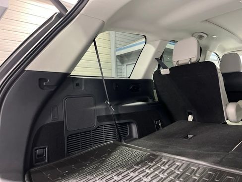 Used 2025 Lincoln Aviator AWD w/ Jet Appearance Package image 44