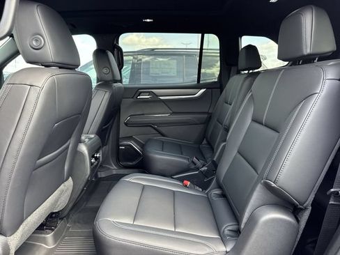New 2026 GMC Acadia Elevation w/ Black Edition FWD image 11