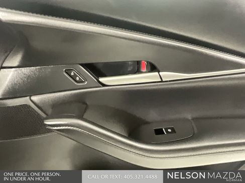 Certified 2023 MAZDA CX-30 AWD 2.5 S w/ Select Package image 17