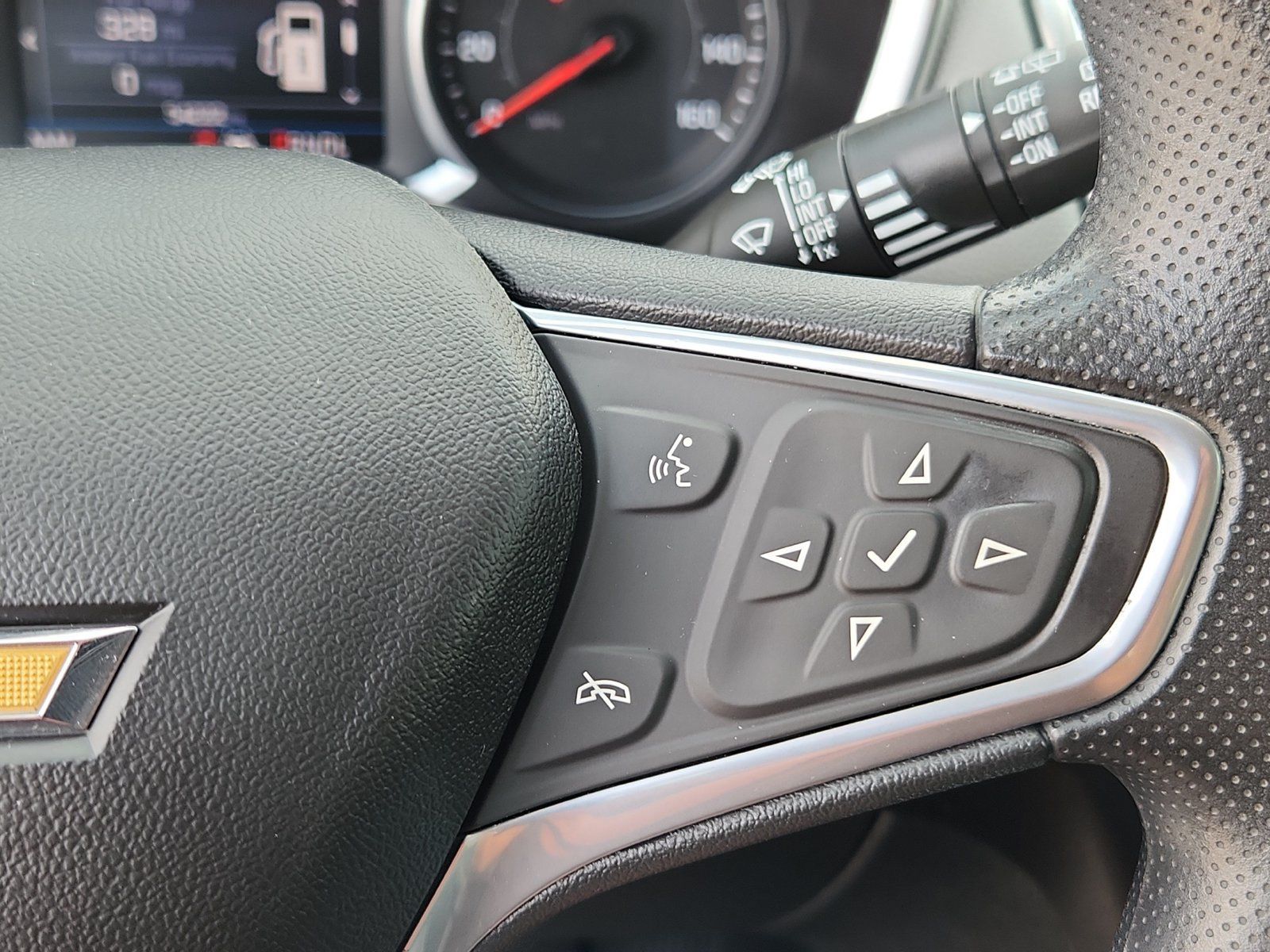 Used 2022 Chevrolet Equinox LT FWD image 21