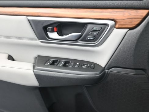 Used 2020 Honda CR-V Touring image 14