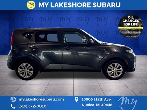Used 2020 Kia Soul LX FWD image 9