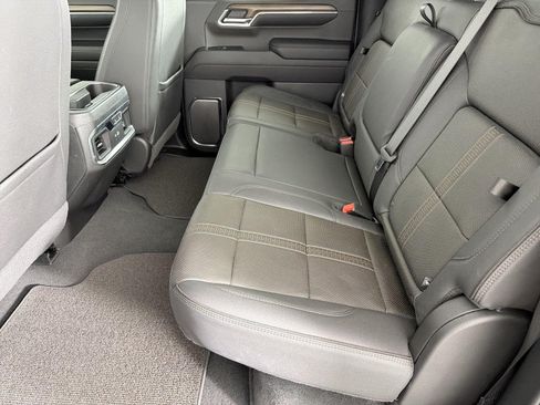 Used 2024 Chevrolet Silverado 1500 High Country w/ Midnight Edition AWD/4WD image 19