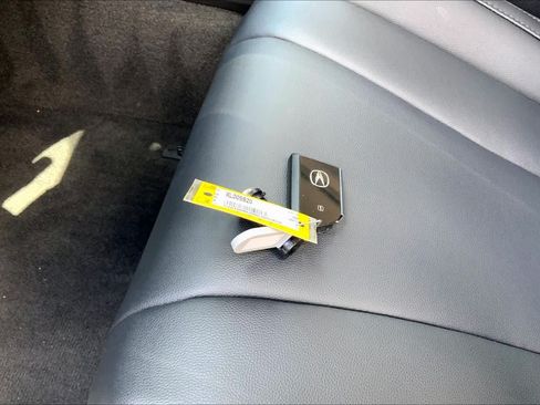 Used 2024 Acura MDX FWD image 14