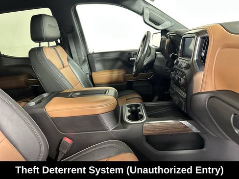 Used 2019 Chevrolet Silverado 1500 High Country w/ Safety Package II AWD/4WD image 31