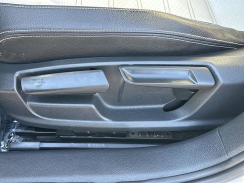 Used 2016 Volkswagen Jetta Sport image 23