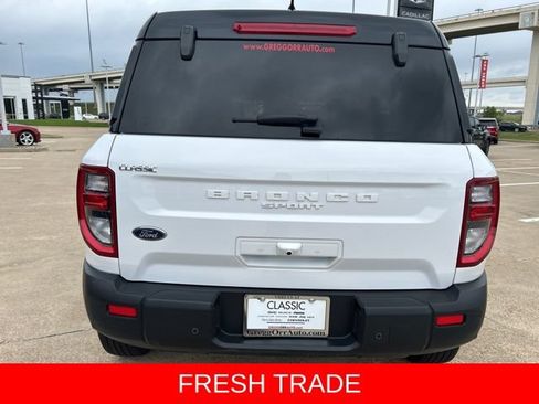 Used 2025 Ford Bronco Sport Outer Banks AWD/4WD image 8