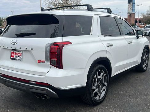 Used 2023 Hyundai Palisade Limited image 7
