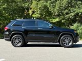 Used 2018 Jeep Grand Cherokee Limited image 4