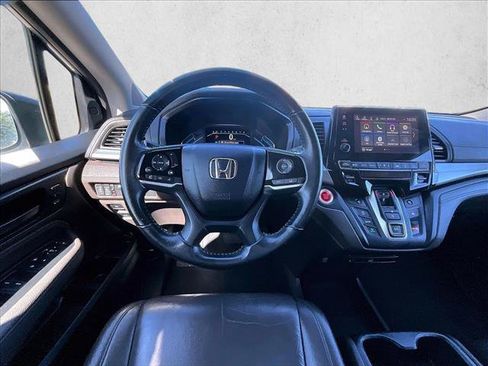 Used 2020 Honda Odyssey Touring image 5
