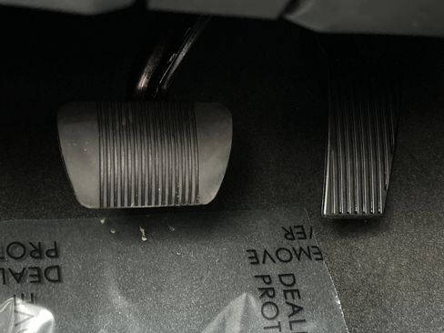 Used 2023 RAM 1500 Laramie image 44