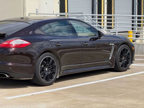 Used 2013 Porsche Panamera image 9