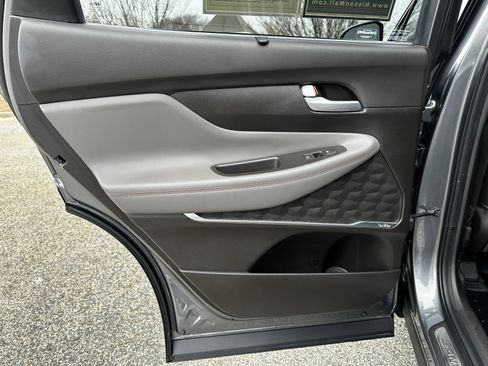 Used 2019 Hyundai Santa Fe FWD image 22