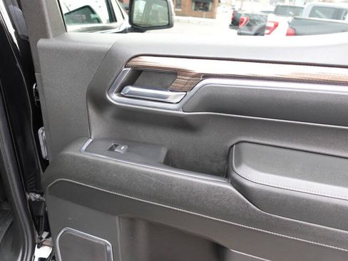 Used 2024 Chevrolet Silverado 1500 RST AWD/4WD image 33