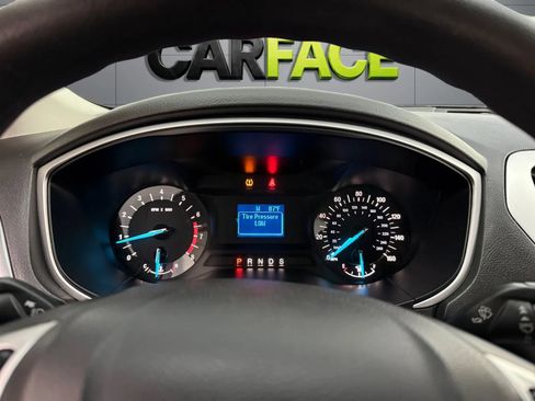 Used 2014 Ford Fusion S FWD image 32